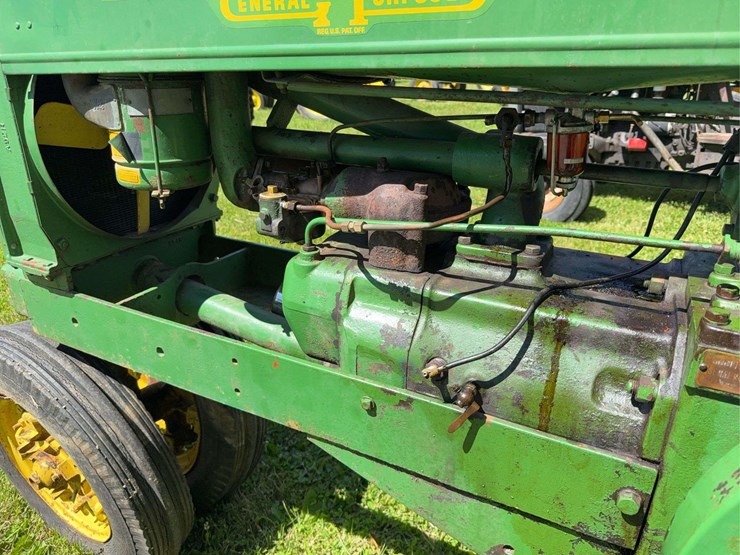 john-deere-model-a-image-13