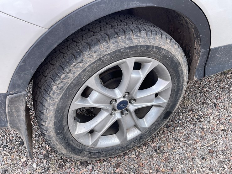 2016-ford-escape-image-86