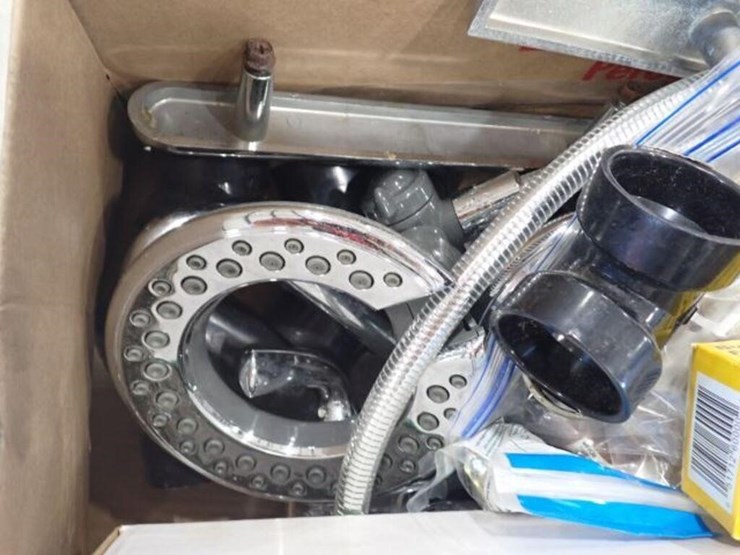 unused-plumbing-supplies-image-13