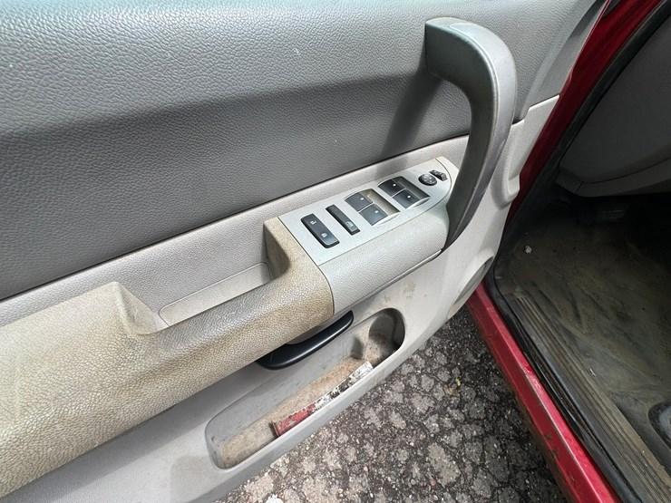 #1868-•-2009-chevy-silverado-pickup-truck-image-27