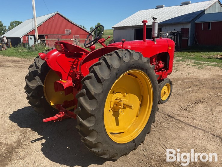 massey-ferguson-33-image-5