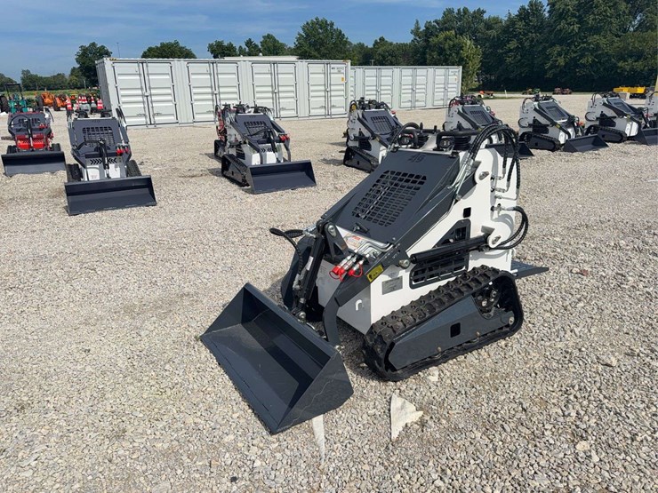 2026-zjg-zj-380-tracked-mini-skid-steer-loader-image-1