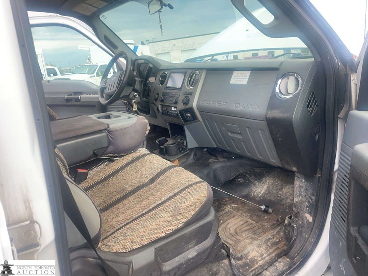 2016-ford-f350-image-18