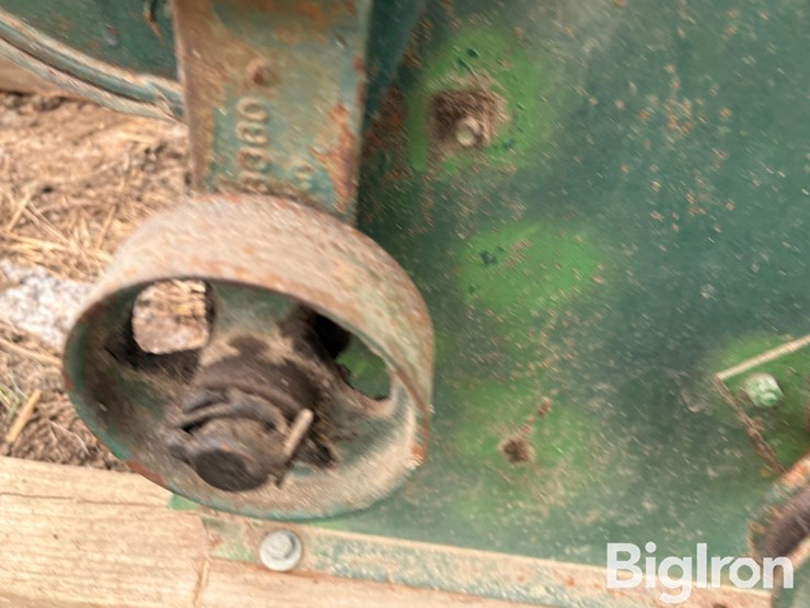 john-deere-4b-image-12