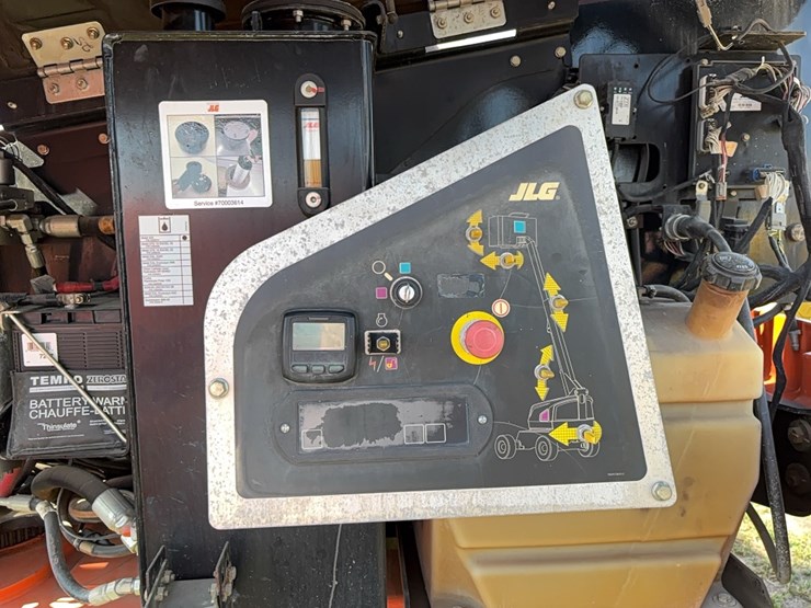 jlg-400s-image-9