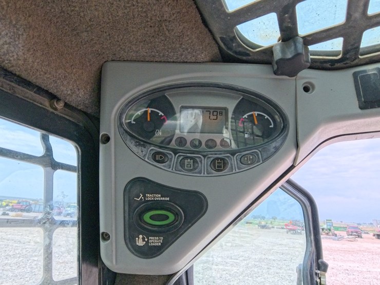 2008-bobcat-s175-image-43