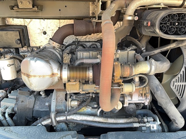 2017-wacker-neuson-et145-image-22
