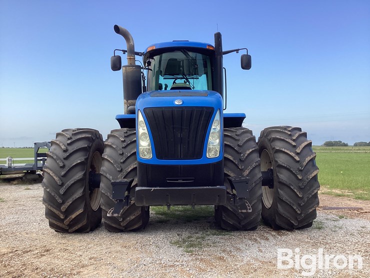 2012-new-holland-t9.390-image-2