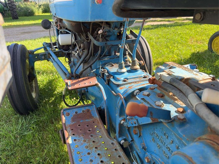 ford-4610-image-7