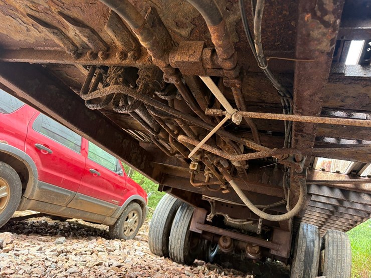 #2404-•-wabash-48'-walking-floor-trailer-image-18