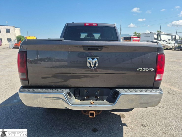2014-dodge-1500-image-6