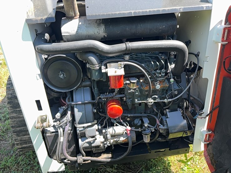 bobcat-t300-image-5