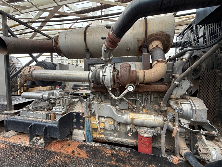 2007-caterpillar-c15-image-5