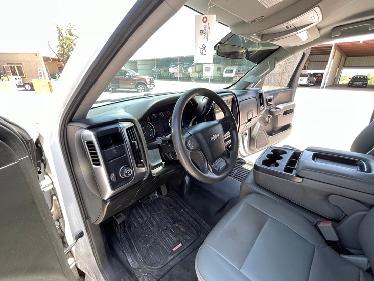#156-•-2018-chevy-work-truck-(clean-nm-title)-image-56
