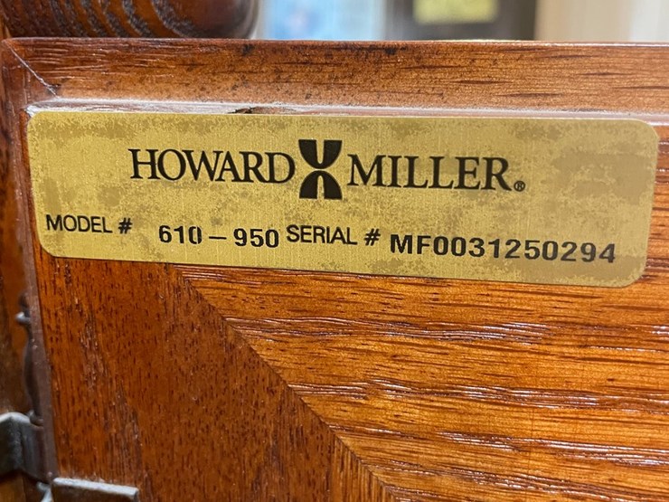 #250-•-howard-miller-grandfather-clock-(offsite-in-las-cruces)-image-9