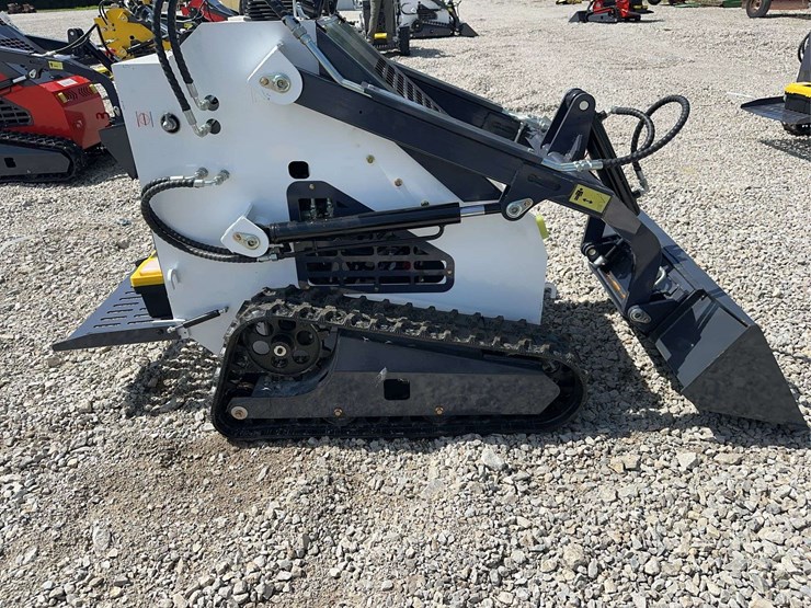 2026-zjg-zj-380-tracked-mini-skid-steer-image-7