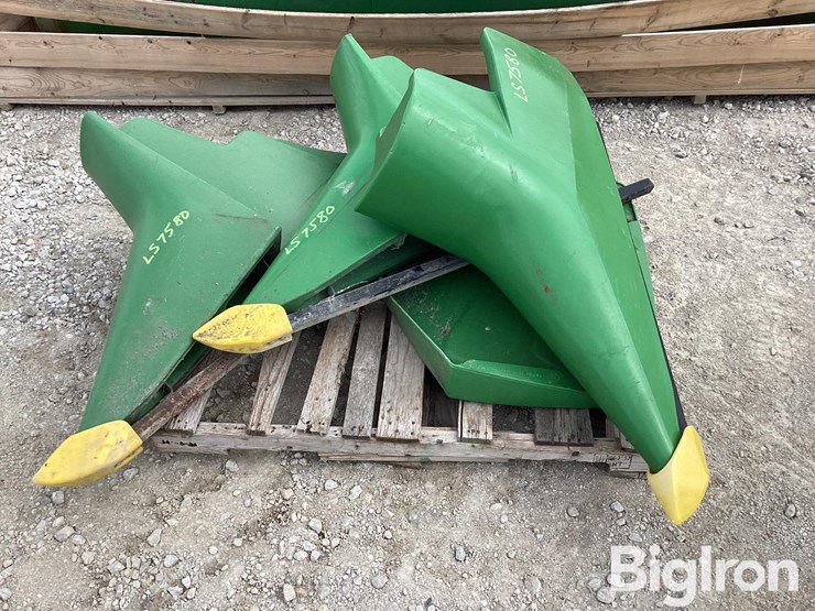 john-deere-12-image-10