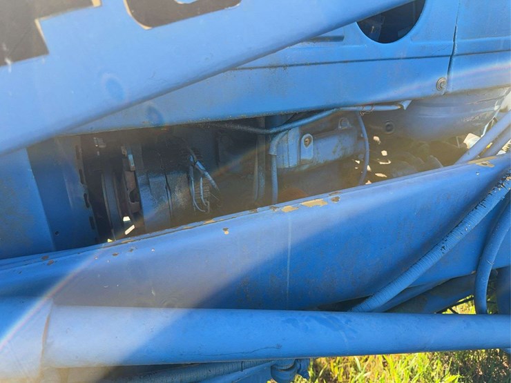 ford-tractor-image-10