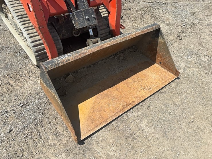 2021-kubota-scl1000-image-8