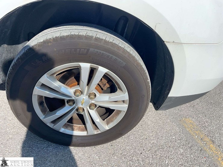 2016-chevrolet-equinox-image-23