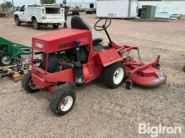 toro-groundsmaster-322d-image-5