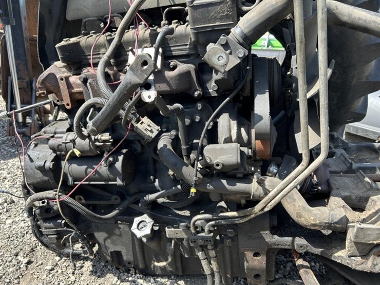 new-holland-t4030-image-18
