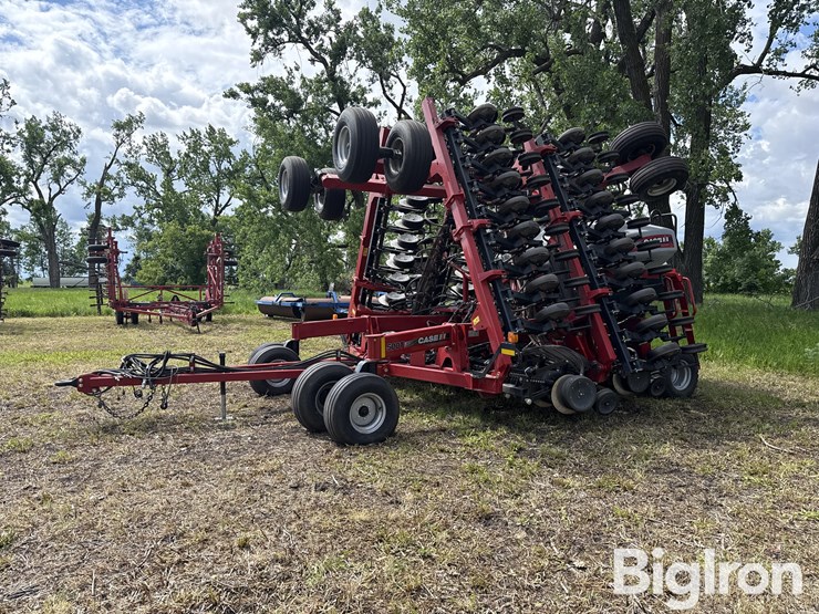 2015-case-ih-2015-image-1