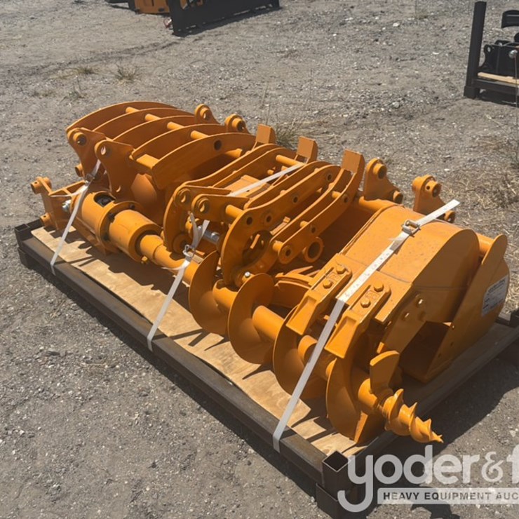 Unused 2026 Captok Rake, Ripper, Graber, 12" and 16" Auger, 8" Narrow Bucket; 24" and 32 Bucket to suit CAT301 Excavator