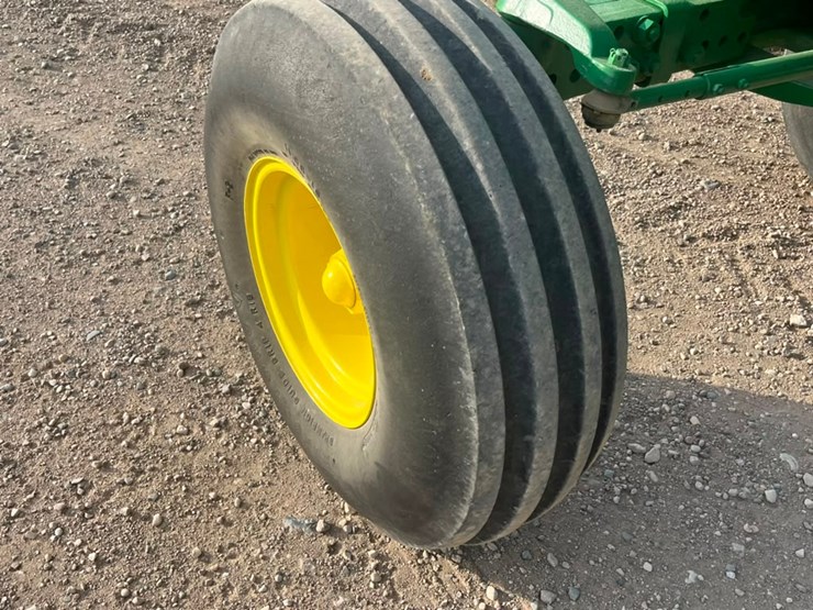 john-deere-4640-image-35