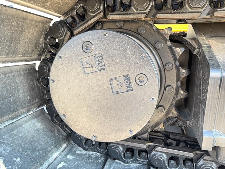 caterpillar-320gc-image-19