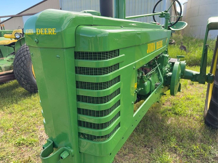 john-deere-model-b-image-16
