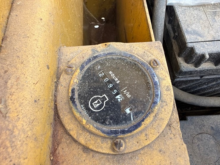 deere-550-image-47