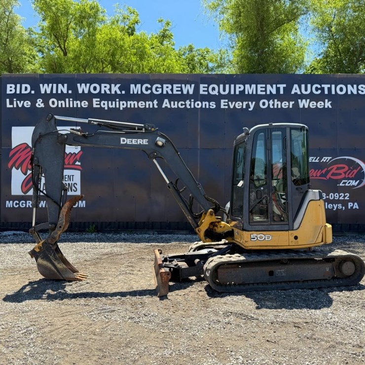 DEERE 50D