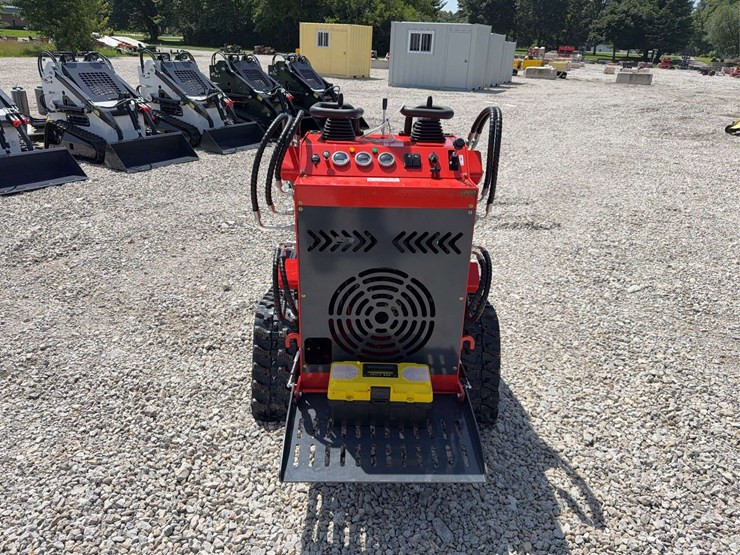 2026-zjg-zj-380-tracked-mini-skid-steer-loader-image-5