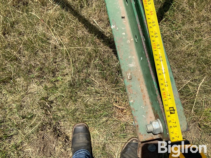 oliver-superior-mechanical-grain-drill-image-13