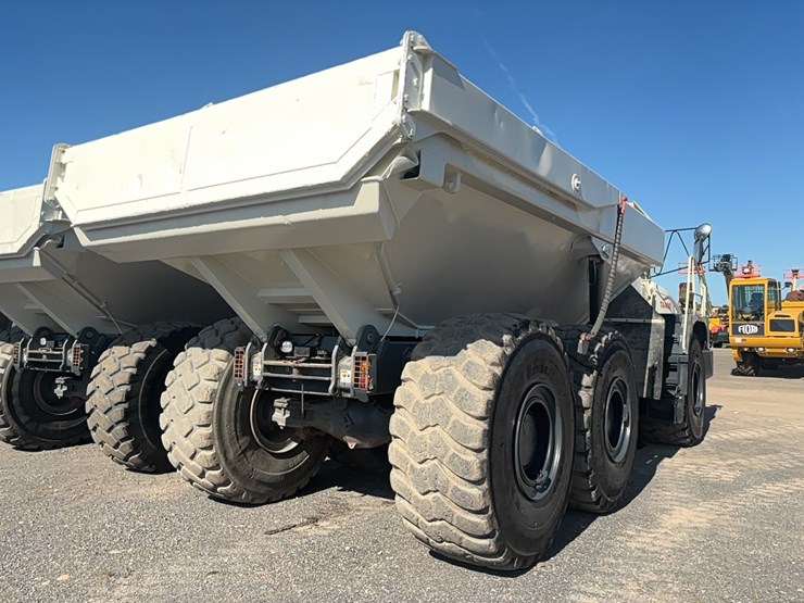 2019-terex-ta400-image-3
