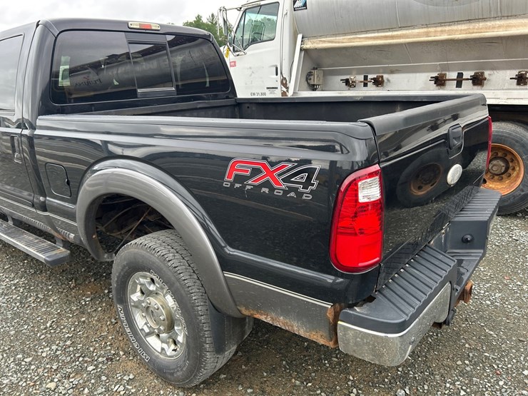 2012-ford-f350-image-16
