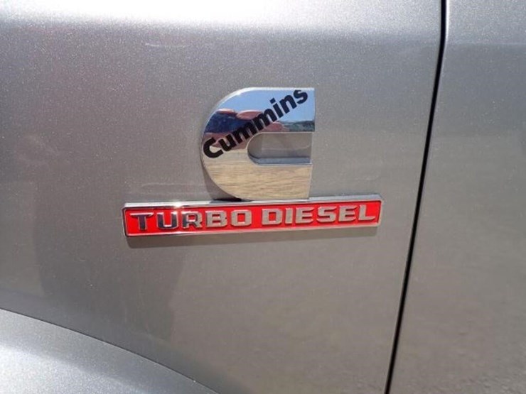 2022-dodge-ram-5500-image-11