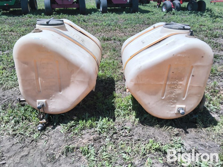 240-gal-saddle-tanks-image-2