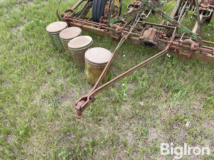 john-deere-4r30-planter-image-9