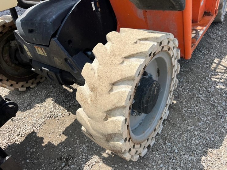 jlg-g5-18a-image-13
