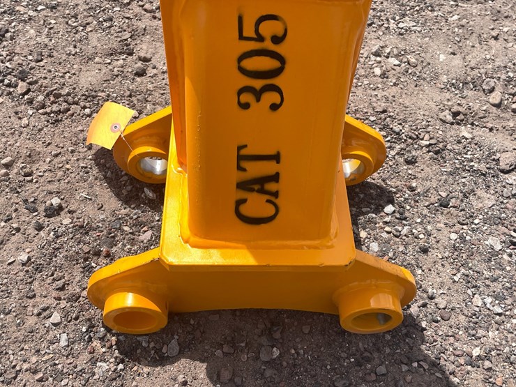 caterpillar-305-image-7