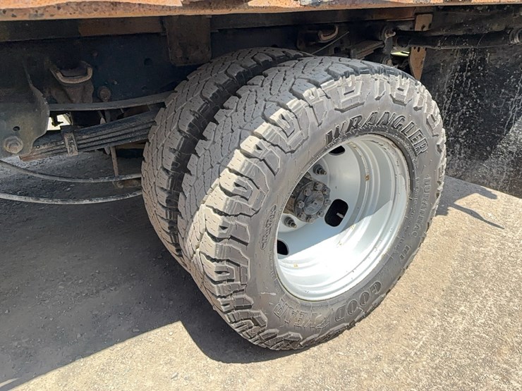2020-ford-f350-image-6