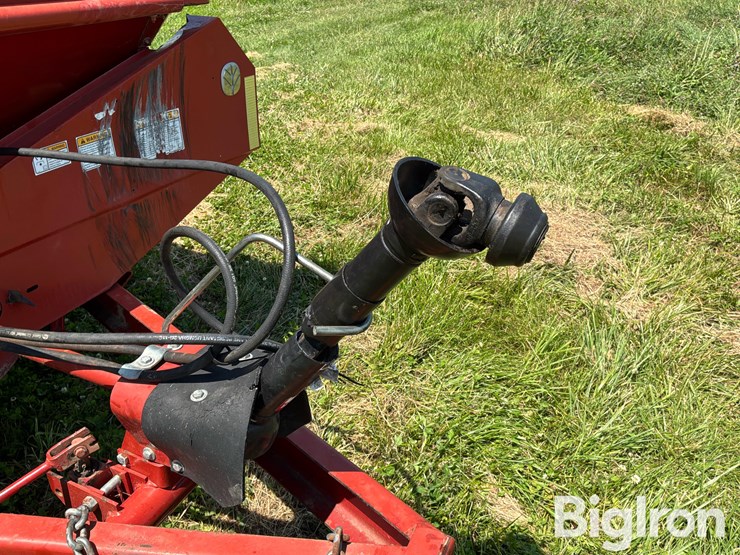 2013-new-holland-185-image-14