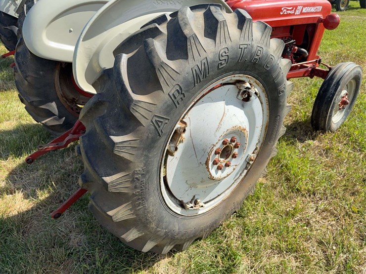 ford-601-workmaster-image-15