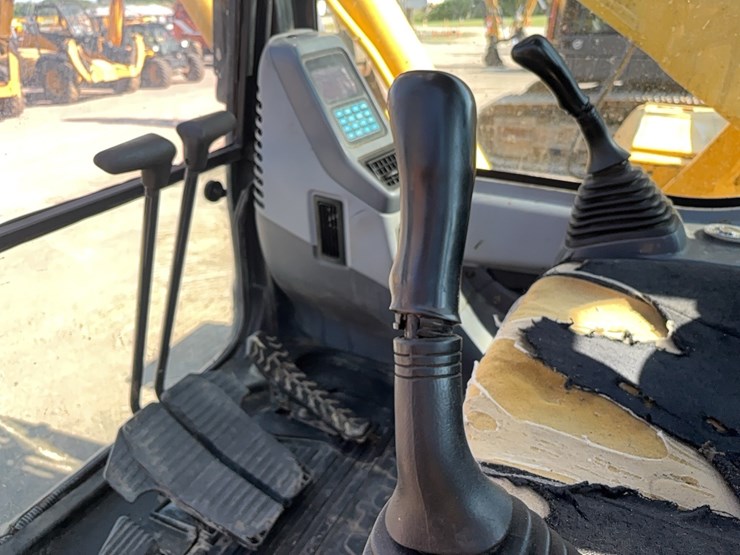 komatsu-pc300-lc-image-24