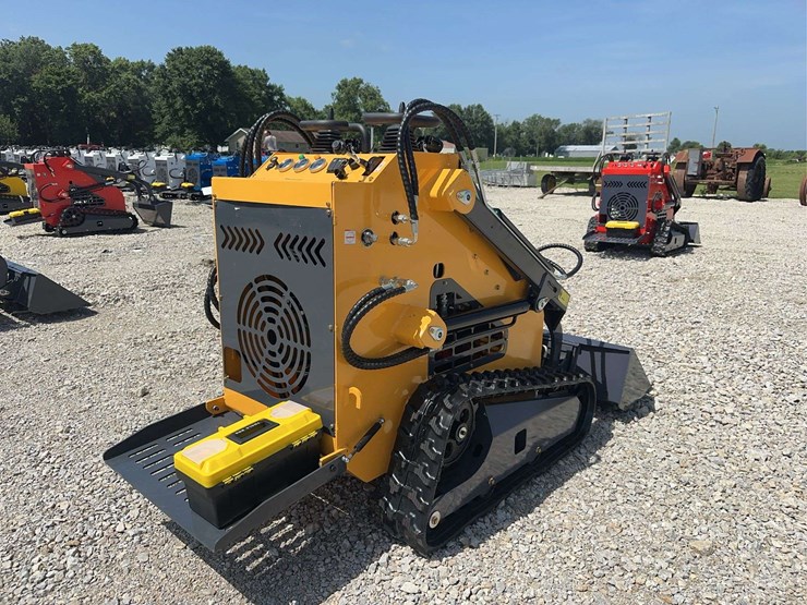 2026-zjg-zj-380-tracked-mini-skid-steer-loader-image-6
