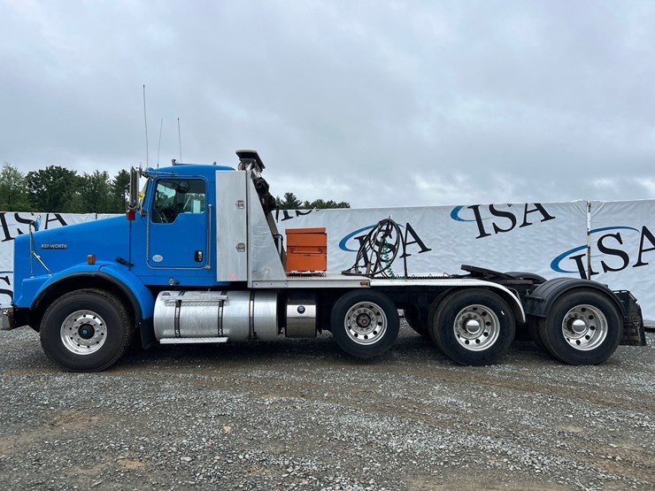 2013-kenworth-t800-image-2