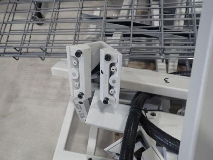 qty-of-(12)-multi-station-connectable-desks-&-image-12