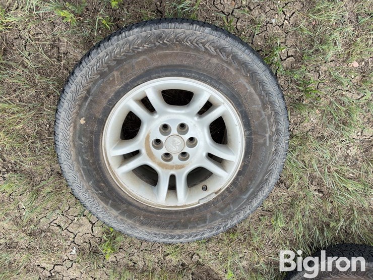 265/70r16-tires-w/dodge-rims-image-12